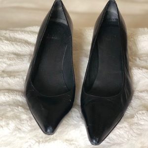 Black Classic Stuart Weitzman Pumps